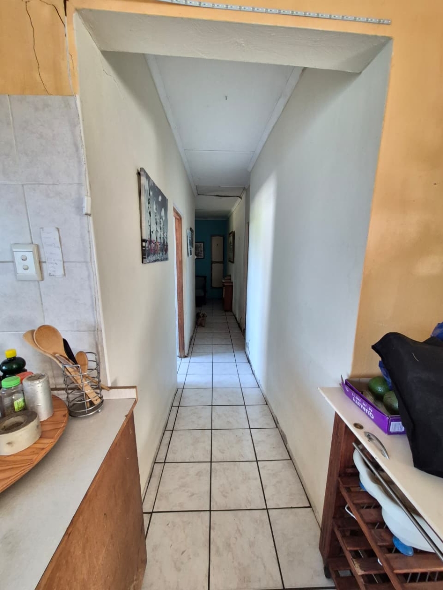 Commercial Property for Sale in Cove Rock Eastern Cape